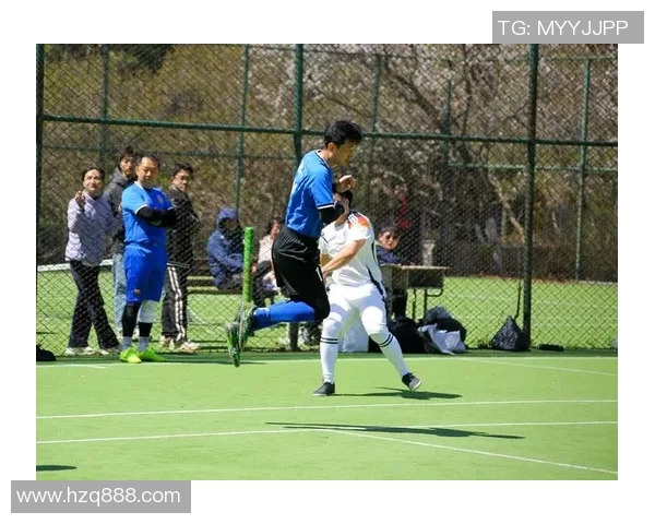 乐趣足球带你领略激情与快乐的完美结合，享受每一场比赛的精彩瞬间