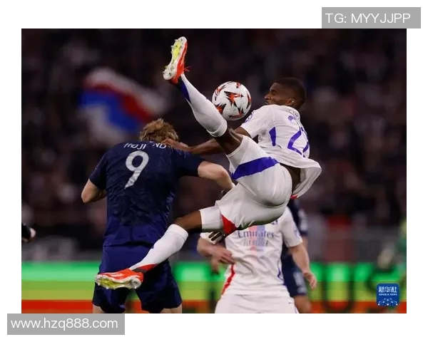 里昂足球的辉煌历程与未来展望：从青训到职业联赛的全面解析